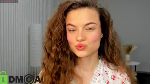 Ameli online show from 04-28-26, 03:11