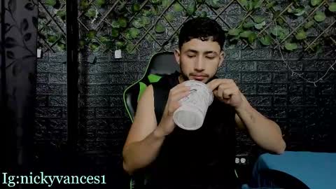 nicky online show from 10-27-25, 10:25