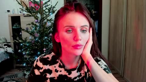 Snapshot of nicky_weekends chatting on 01-01-25, 07:43 Nicky Weekends online show from 01-01-25, 07:43