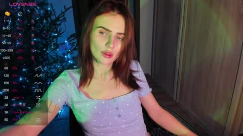 Snapshot of nicky_weekends chatting on 01-05-25, 11:55 Nicky Weekends online show from 01-05-25, 11:55