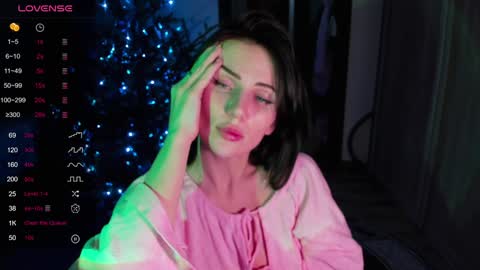 Snapshot of nicky_weekends chatting on 01-06-25, 10:26 Nicky Weekends online show from 01-06-25, 10:26