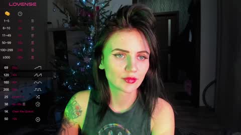 Snapshot of nicky_weekends chatting on 01-07-25, 11:14 Nicky Weekends online show from 01-07-25, 11:14