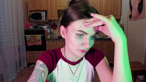 Snapshot of nicky_weekends chatting on 02-11-25, 01:41 Nicky Weekends online show from 02-11-25, 01:41