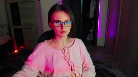 Snapshot of nicky_weekends chatting on 02-14-25, 08:59 Nicky Weekends online show from 02-14-25, 08:59