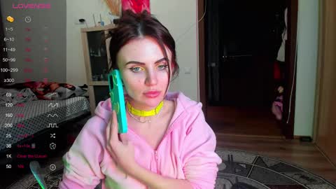 Snapshot of nicky_weekends chatting on 02-21-25, 05:53 Nicky Weekends online show from 02-21-25, 05:53