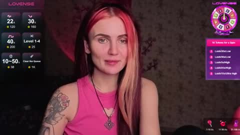 Snapshot of nicky_weekends chatting on 12-04-25, 12:31 Nicky Weekends online show from 12-04-25, 12:31