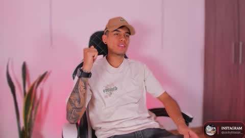 Nicky  online show from 10-23-25, 12:37