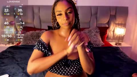 Snapshot of nickytouse chatting on 01-09-25, 11:34 Nicky online show from 01-09-25, 11:34