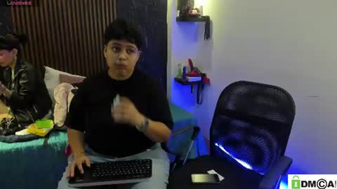 Nico online show from 06-15-26, 02:47