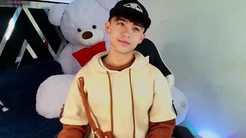 nico online show from 02-14-25, 04:47