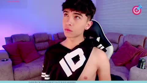 Snapshot of nico_cruz chatting on 01-14-26, 10:47 nico online show from 01-14-26, 10:47