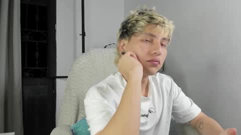 Snapshot of nico_nico_xd chatting on 11-07-25, 02:55 Nico online show from 11-07-25, 02:55