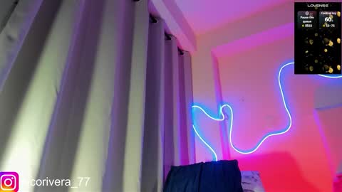 Nicolas online show from 12-23-25, 07:06