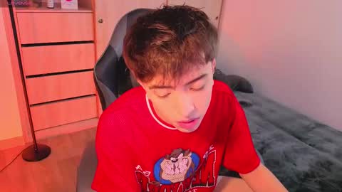 Nicolas online show from 09-19-25, 08:09