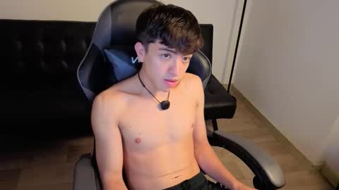 Nicolas online show from 02-28-26, 08:43