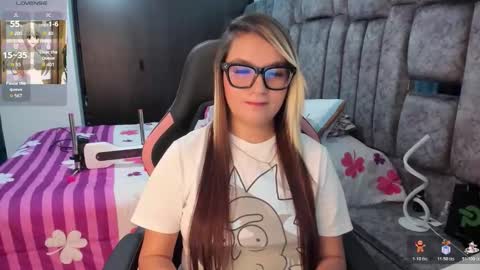 YuliEM online show from 11-26-25, 08:21