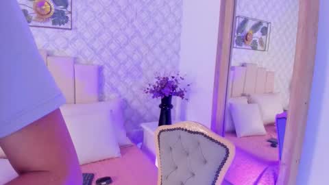 Nicol online show from 02-05-26, 11:37