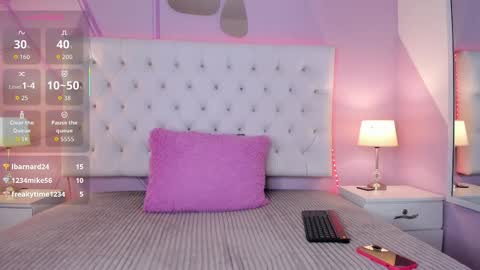 Nicol  online show from 11-20-25, 04:34