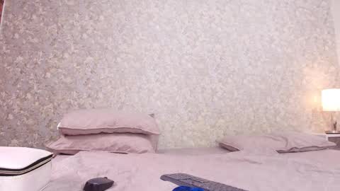 Nicol online show from 10-15-25, 07:58