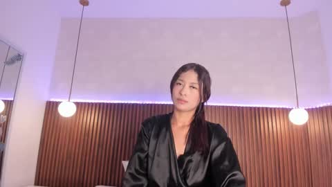 Nicol online show from 11-10-25, 04:33