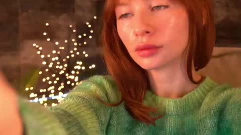 Nicol Moonn online show from 12-15-25, 06:50