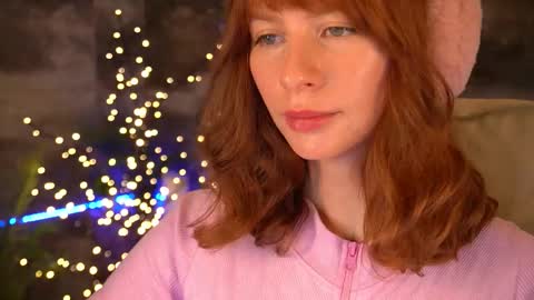 Nicol Moonn online show from 12-20-25, 06:42