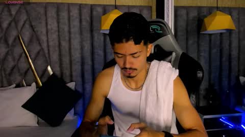 Nicolai online show from 01-10-26, 12:07