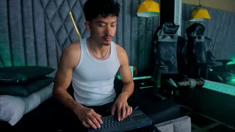 Nicolai online show from 02-24-26, 12:14