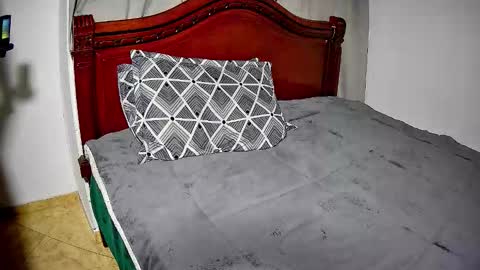 nicolas_and_alexa online show from 03-09-26, 05:39