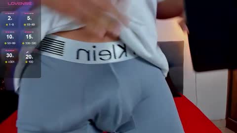 nicolas_james_sc online show from 10-10-25, 01:43