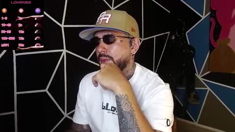 Snapshot of nicolas_torres99 chatting on 11-24-25, 01:49 nicolas online show from 11-24-25, 01:49