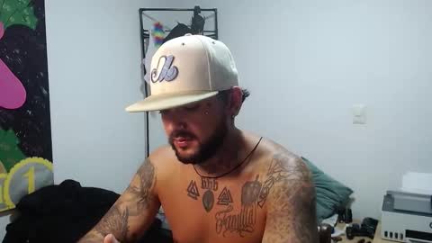 Snapshot of nicolas_torres99 chatting on 12-14-25, 03:12 nicolas online show from 12-14-25, 03:12