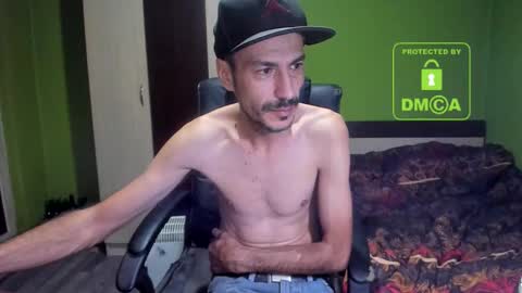 L. Nicolas online show from 10-15-25, 06:13