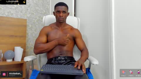 Nicolas online show from 12-07-24, 04:58