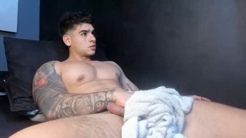 Andres online show from 10-20-25, 05:41