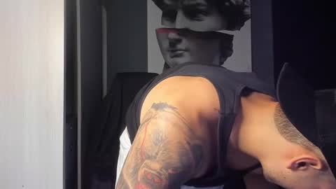 Andres online show from 12-04-25, 04:59