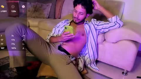 Snapshot of nicolasrodrii chatting on 02-01-25, 10:23 nicolasrodrii online show from 02-01-25, 10:23