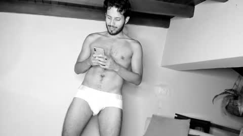 Snapshot of nicolasrodrii chatting on 02-19-25, 11:14 nicolasrodrii online show from 02-19-25, 11:14