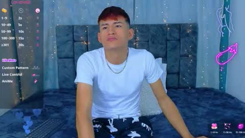 nicolastorres__ online show from 04-03-26, 01:47