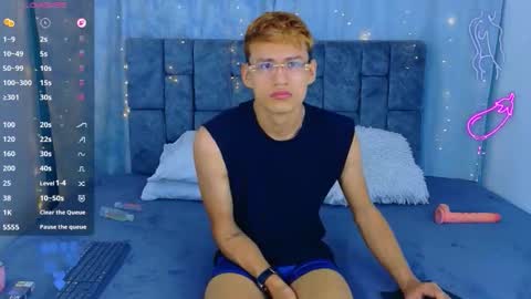 nicolastorres__ online show from 04-28-26, 02:27