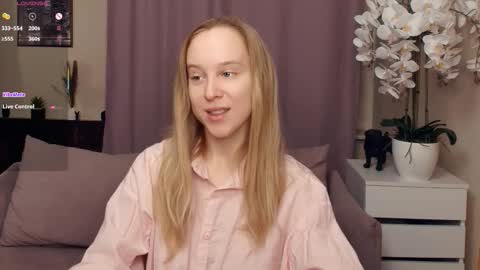 Nicoletta online show from 02-08-26, 07:06