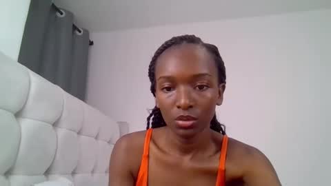 Snapshot of nicole161117 chatting on 11-25-25, 01:49 nicole161117 online show from 11-25-25, 01:49