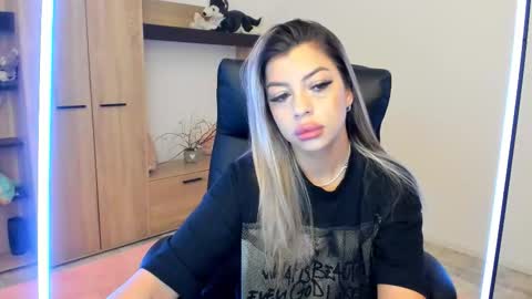 Nico online show from 02-03-26, 07:08