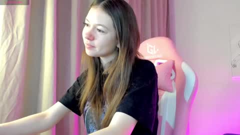 GMT7TueWedThSu 0300am-0900am. Sa 1000am-0400pm online show from 01-07-25, 12:55