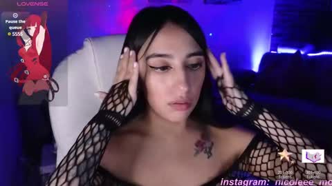 Snapshot of nicole_edwards chatting on 01-06-25, 02:26 Nicole online show from 01-06-25, 02:26