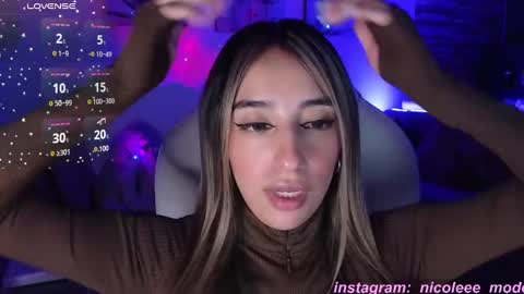 Snapshot of nicole_edwards chatting on 01-16-25, 02:51 Nicole online show from 01-16-25, 02:51