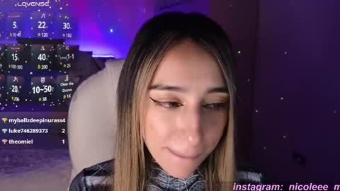 Snapshot of nicole_edwards chatting on 01-30-25, 02:06 Nicole online show from 01-30-25, 02:06