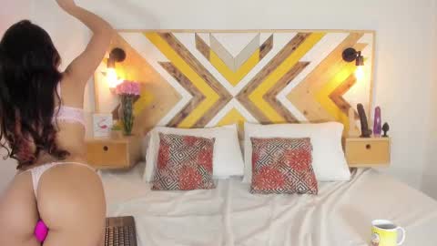 Nicole Haley online show from 02-24-25, 03:20