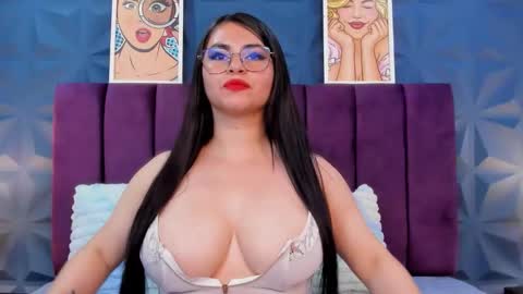 Nicole online show from 02-12-26, 03:23