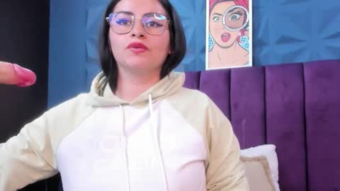 Nicole online show from 05-16-26, 12:07